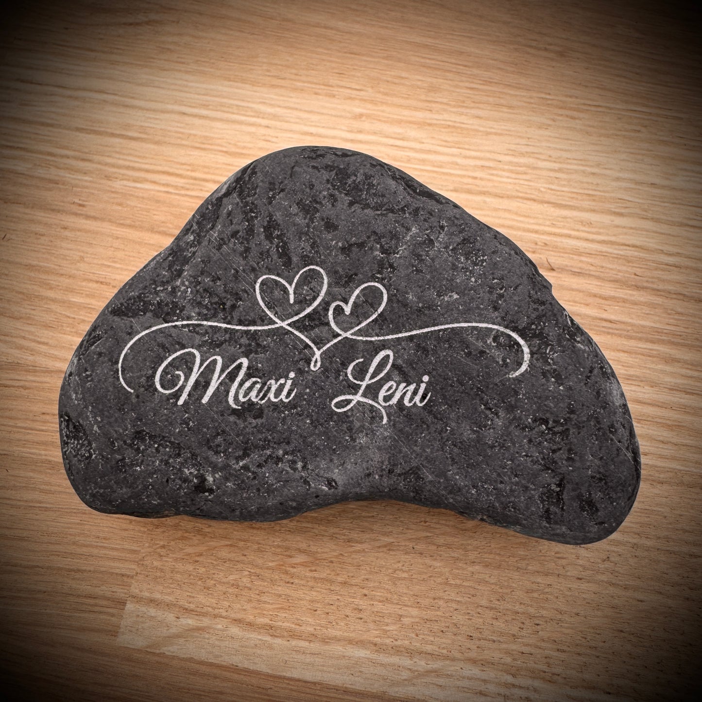 Wunschgravur – Dein persönlicher Plant Pebble oder Schieferstecker